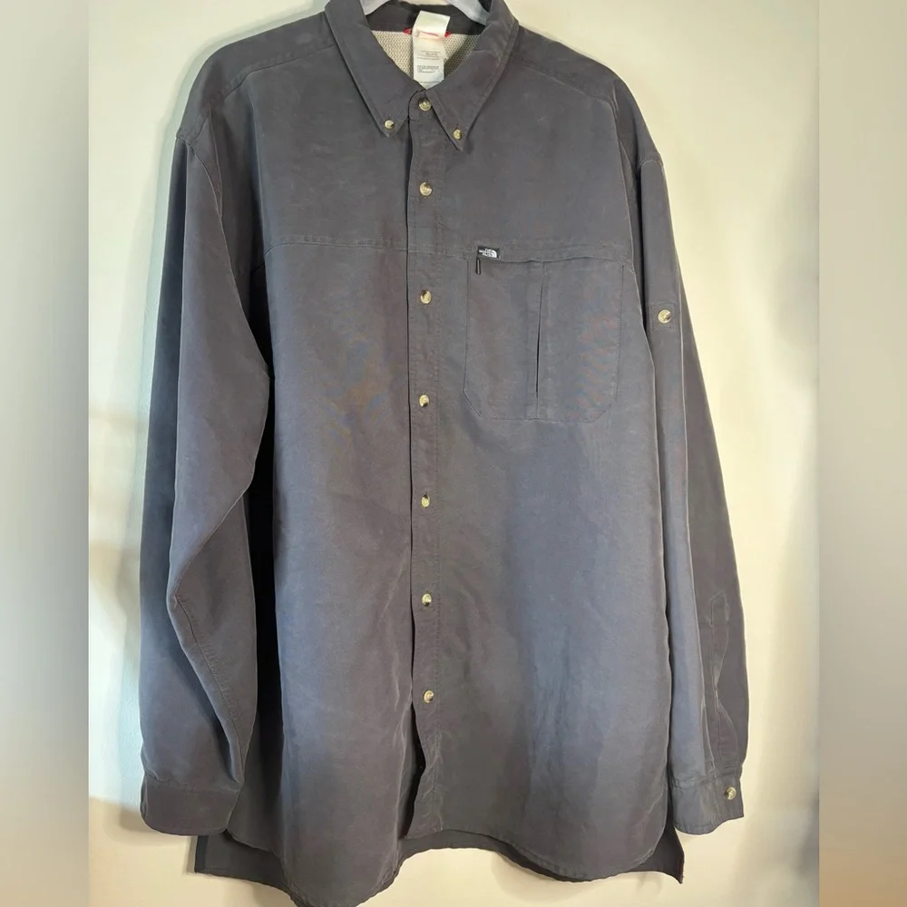 The North Face Rare fish hunt camp shirt .. Men’s‎ XL